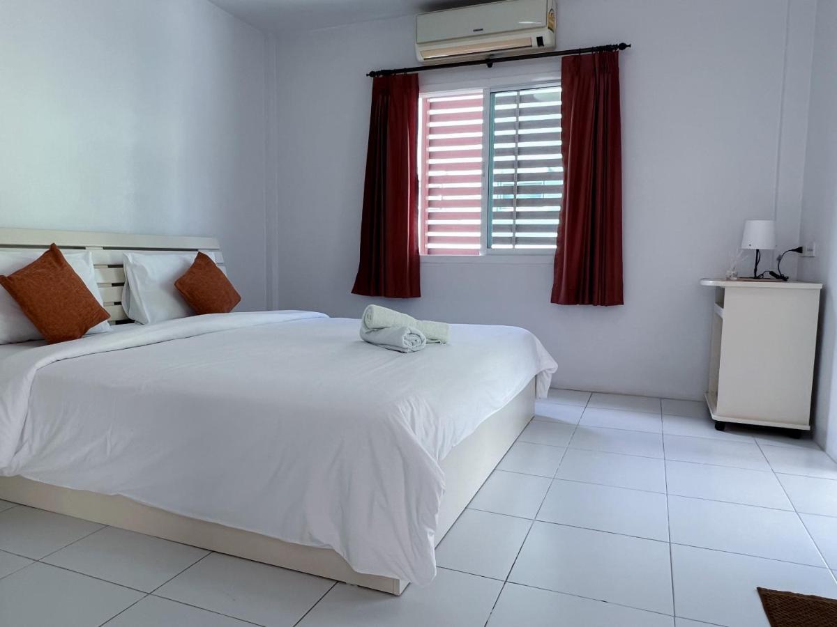 The 4 Blocks At Kata Noi Hotel Exterior foto